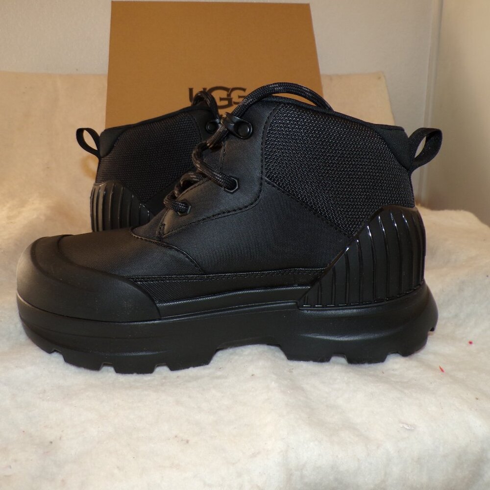 UGG NEUMEL X BLACK LEATHER ANKLE BOOTS WOMEN'S SIZE US 7.5 NEW IN BOX - Picture 7 of 7